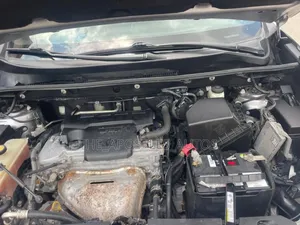 Toyota RAV4 SE AWD (2.5L 4cyl 6A) 2017 Silver
