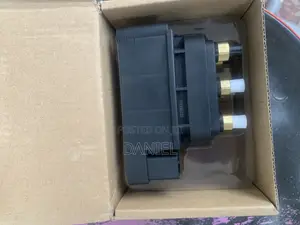 Bentley Air Suspension Solenoid Valve Block