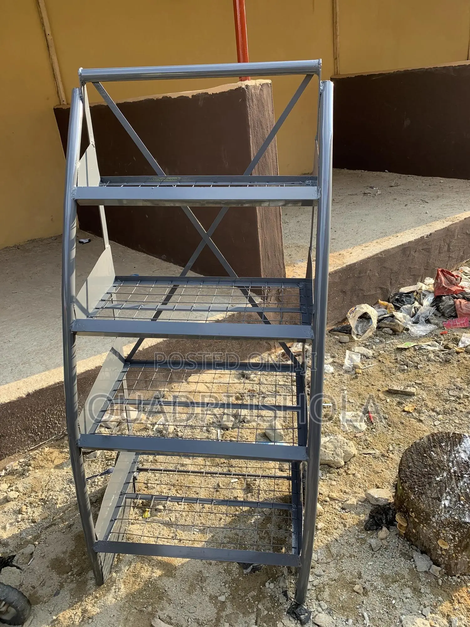 Durable Lubricant Stands Oil Stand