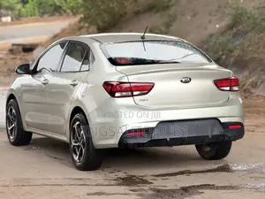 Kia Rio LX 2020 Gold