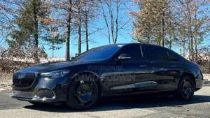 Mercedes-Benz VS680L Maybach 2024 Black