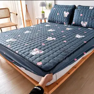 Safe Waterproof Mattress Bed Cover 6x7