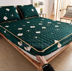 Safe Waterproof Mattress Cover Protector Soft Comfortable