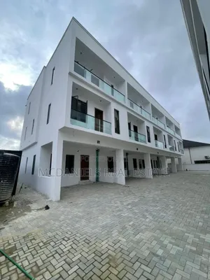 4bdrm Duplex in Osapa london for sale