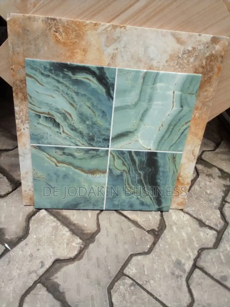 33x33 Swimming Pools Tile 13pc1.44sqm