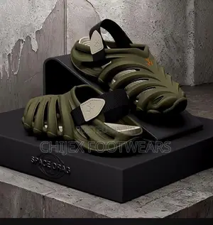Luxury Fashion Sandals