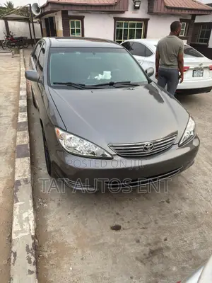 Toyota Camry 2.4 WT-i 2005 Gray