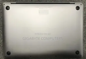 Laptop Apple MacBook Pro 2017 8GB Intel Core i5 SSD 512GB
