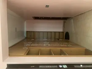 5bdrm Townhouse / Terrace in Lekki Gardens, Woji for rent