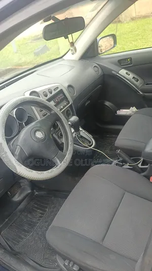 Pontiac Vibe Automatic 2004 Blue