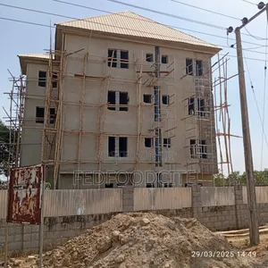 3bdrm Block of Flats in Life Camp for sale