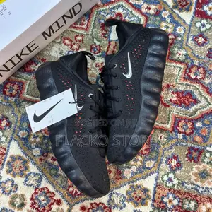 Original Nike Mind 002 Sneakers