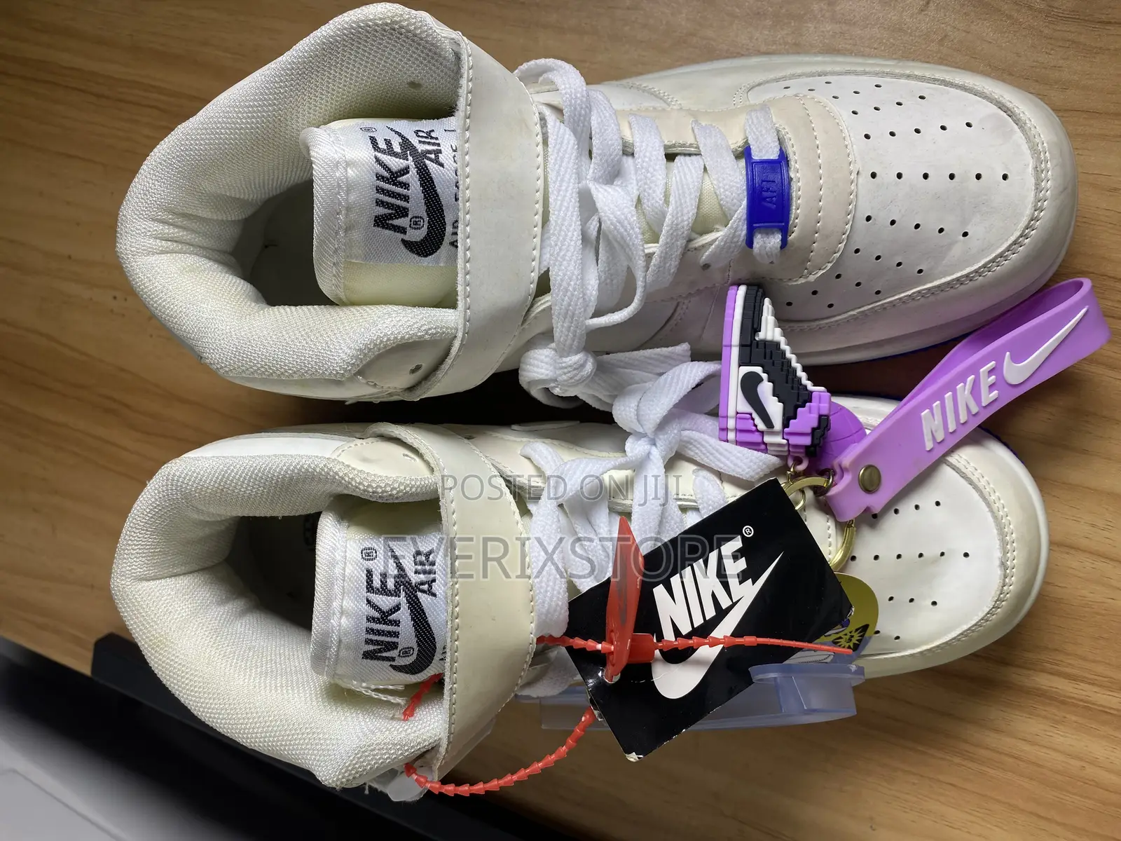 Nike Air Force 1