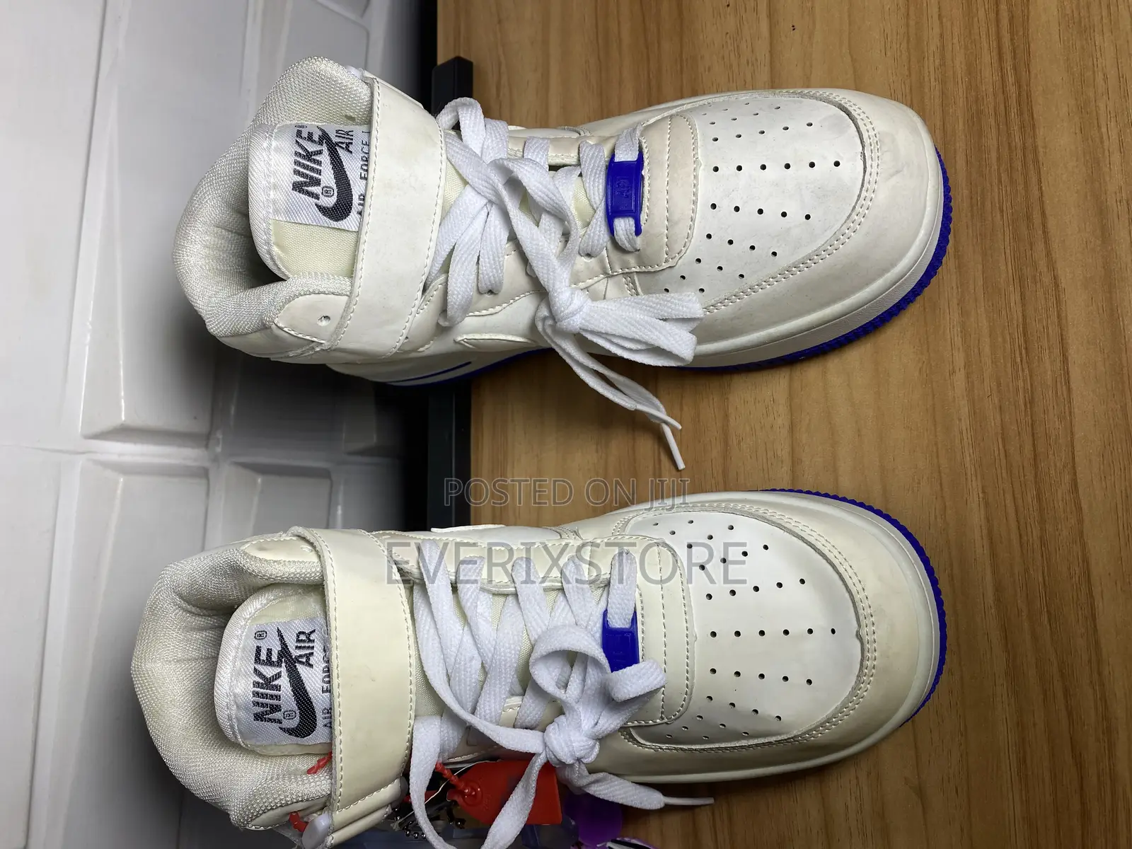 Nike Air Force 1