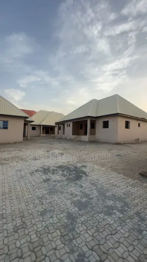 2bdrm Bungalow in Jikwoyi for rent