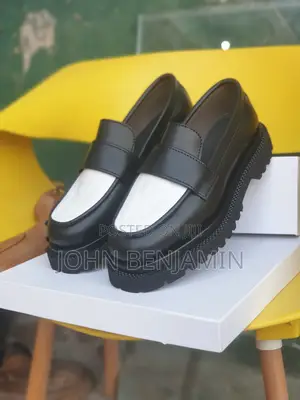 Men’S Shoe