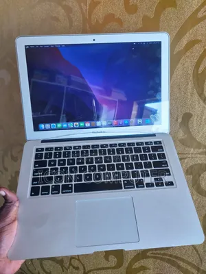 Laptop Apple MacBook Air 2017 8GB Intel Core i5 SSD 128GB