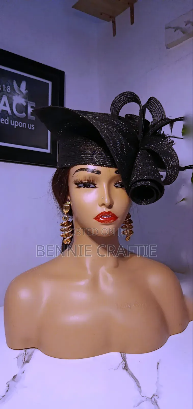 Fascinator