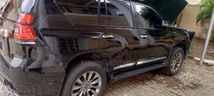 Toyota Land Cruiser Prado 2.7 i 2011 Black