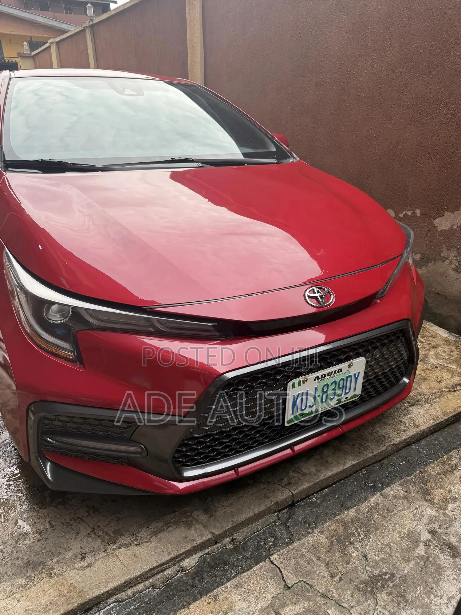 Toyota Corolla SE 2021 Red