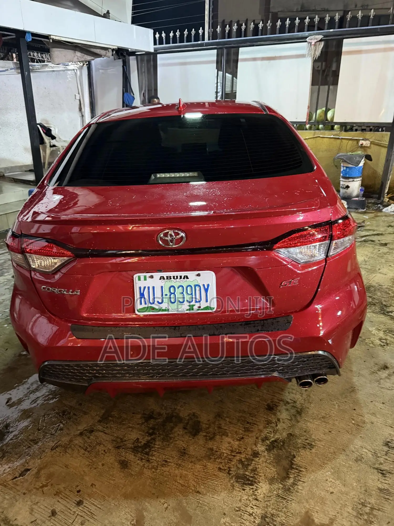 Toyota Corolla SE 2021 Red