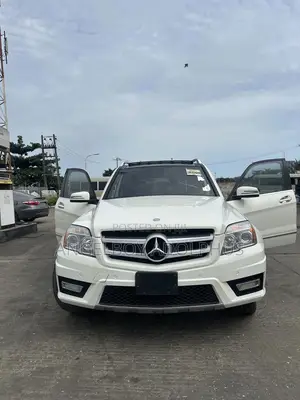 Mercedes-Benz GLK-Class 350 4MATIC 2011 White