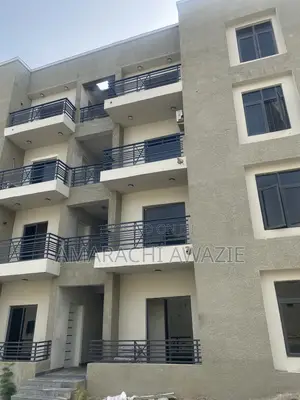 3bdrm Block of Flats in Klimatt Estate, Karmo for rent