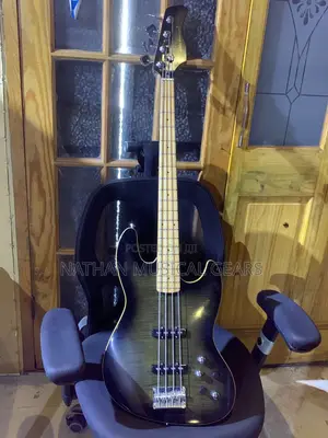 Ibanez Bass Guiter