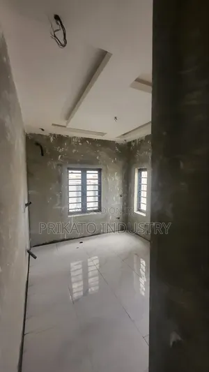 4bdrm Duplex in Lekki for rent