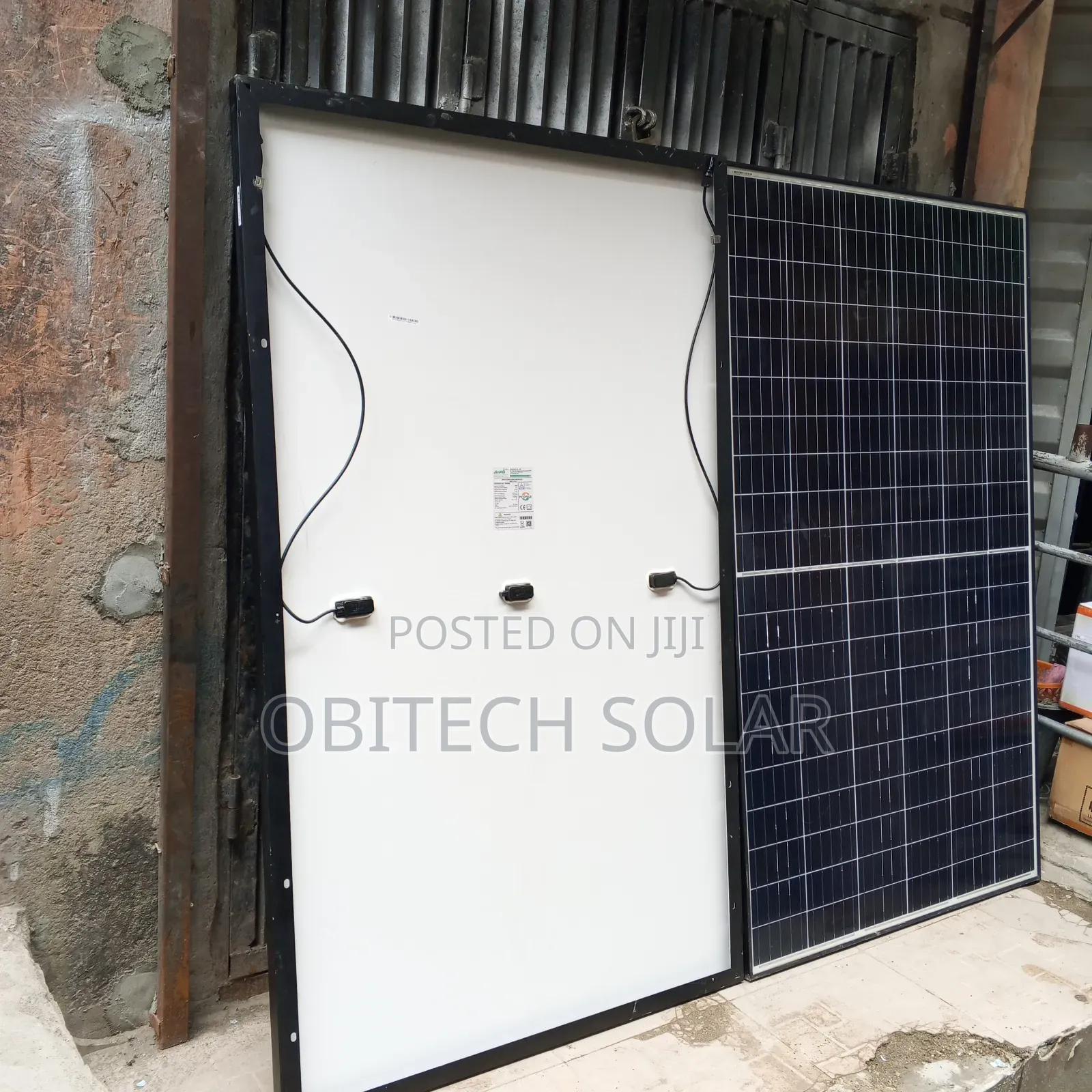 550watts Jinko 120cell Solar Panel