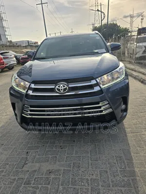 Toyota Highlander XLE V6 4x4 (3.5L 6cyl 6A) 2016 Blue