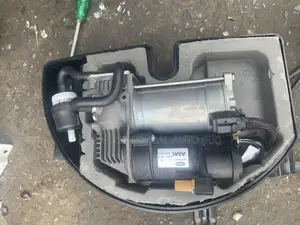 Lifting Pump Range Rover 015