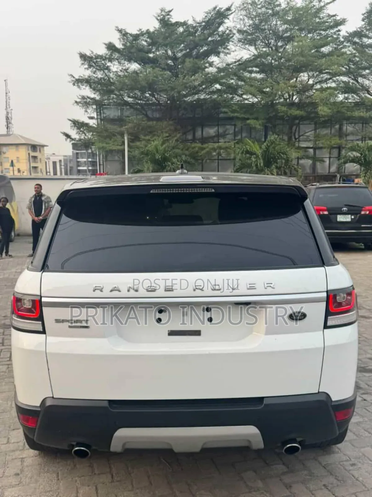 Range Rover for Hire