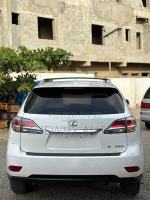 Lexus RX 350 FWD 2015 White