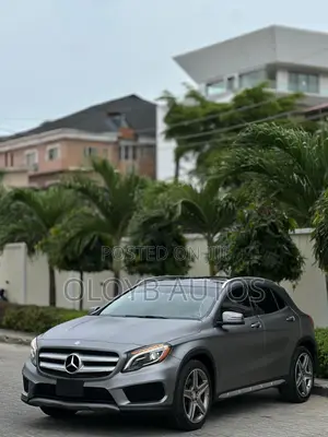 Mercedes-Benz GLA-Class GLA250 4MATIC 4dr SUV AWD (2.0L 4cyl Turbo 7AM)