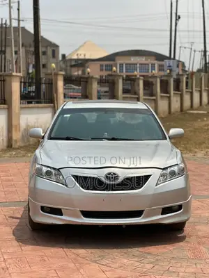 Toyota Camry SE 4dr Sedan (2.4L 4cyl 5A) 2009 Black