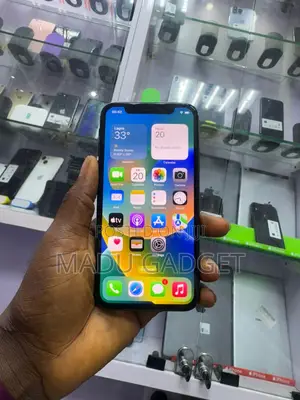 Apple iPhone X 64 GB Black