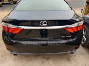 Lexus ES 2013 Black