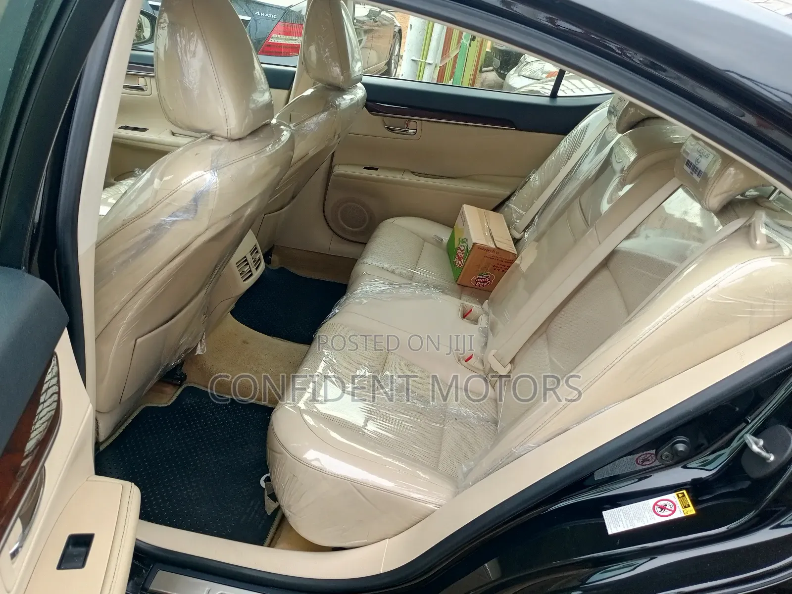 Lexus ES 2013 Black