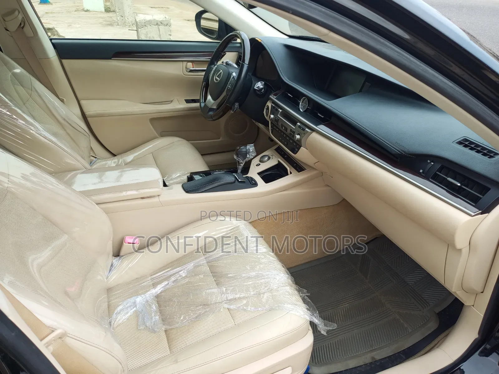 Lexus ES 2013 Black
