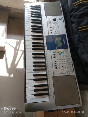Yamaha Keyboard PRS E 323 Uk Use