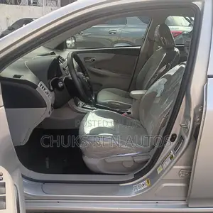 Toyota Corolla 2013 Silver