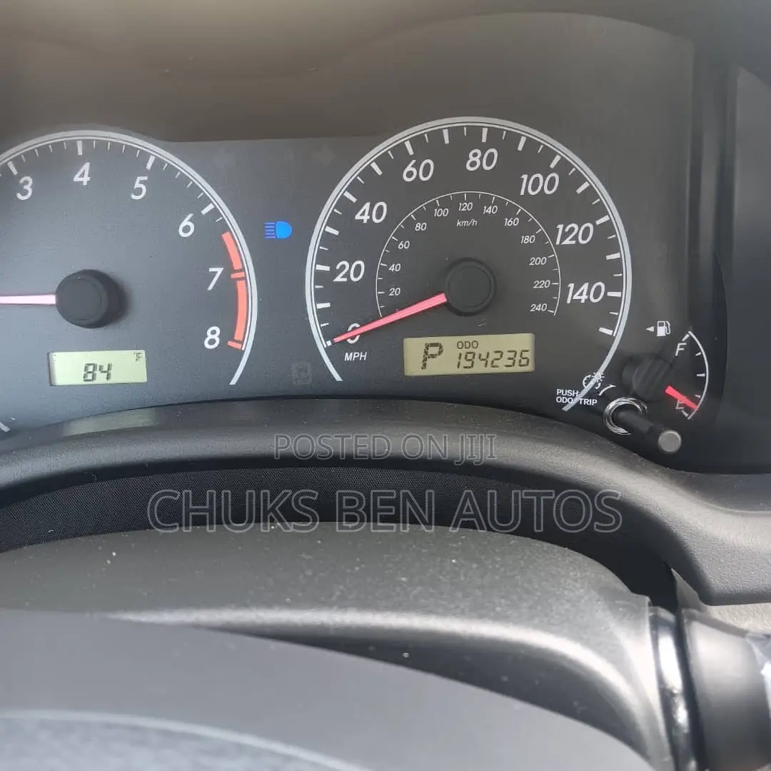 Toyota Corolla 2013 Silver
