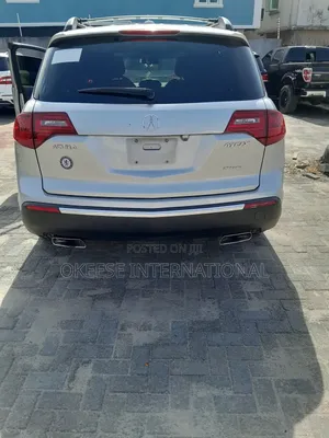 Acura MDX SUV 4dr AWD (3.7L 6cyl 6A) 2011 Silver