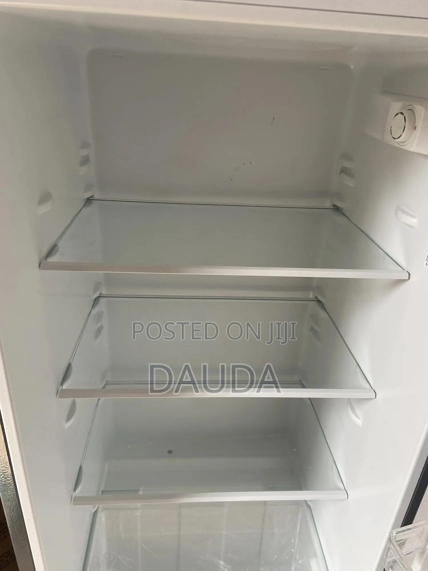 Hisense Fridge 240lr