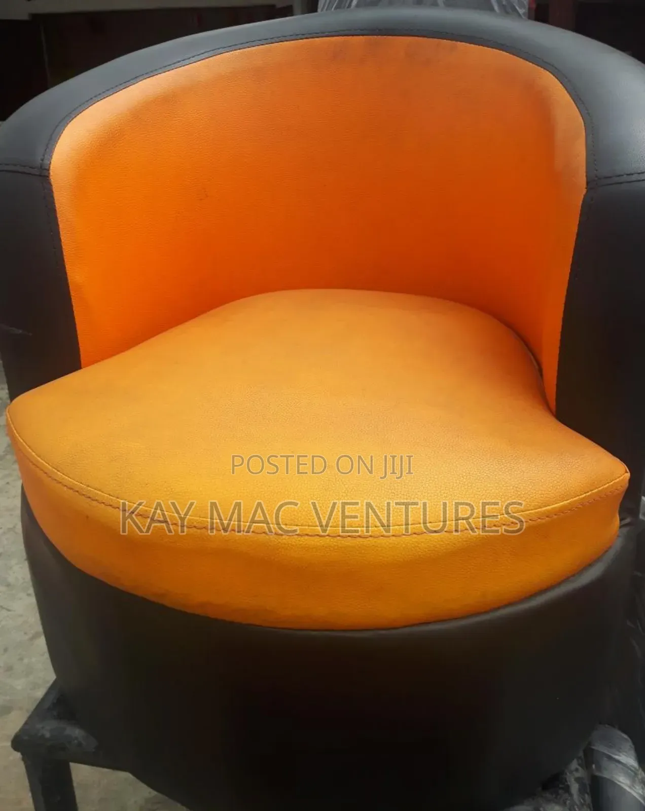Unique Bucket Chair