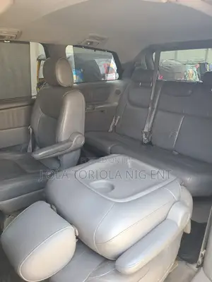 Sienna Bus for Rent