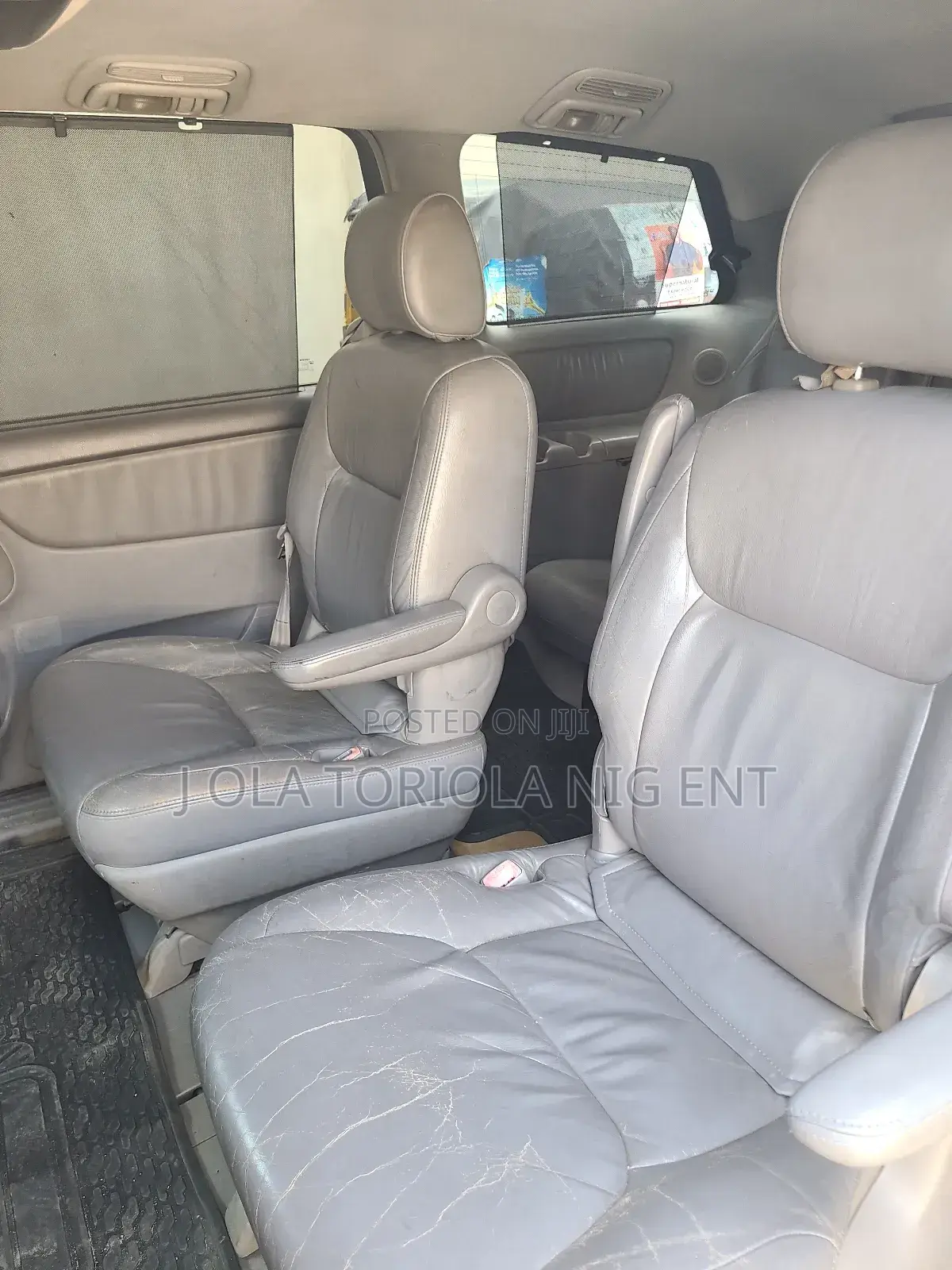 Sienna Bus for Rent