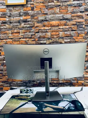Dell Ultrasharp 34-Inch Curved Monitor