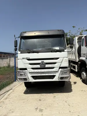 Howo 10 Tyres Truck 2018 White